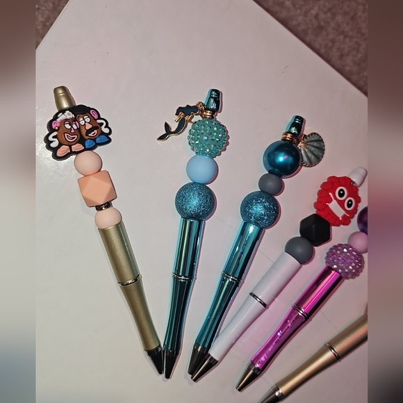 Pens - Picture 2 of 2